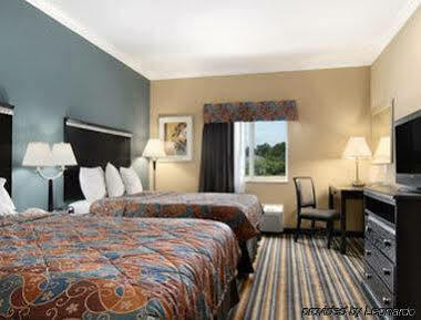 Days Inn By Wyndham Rockdale Texas Eksteriør bilde